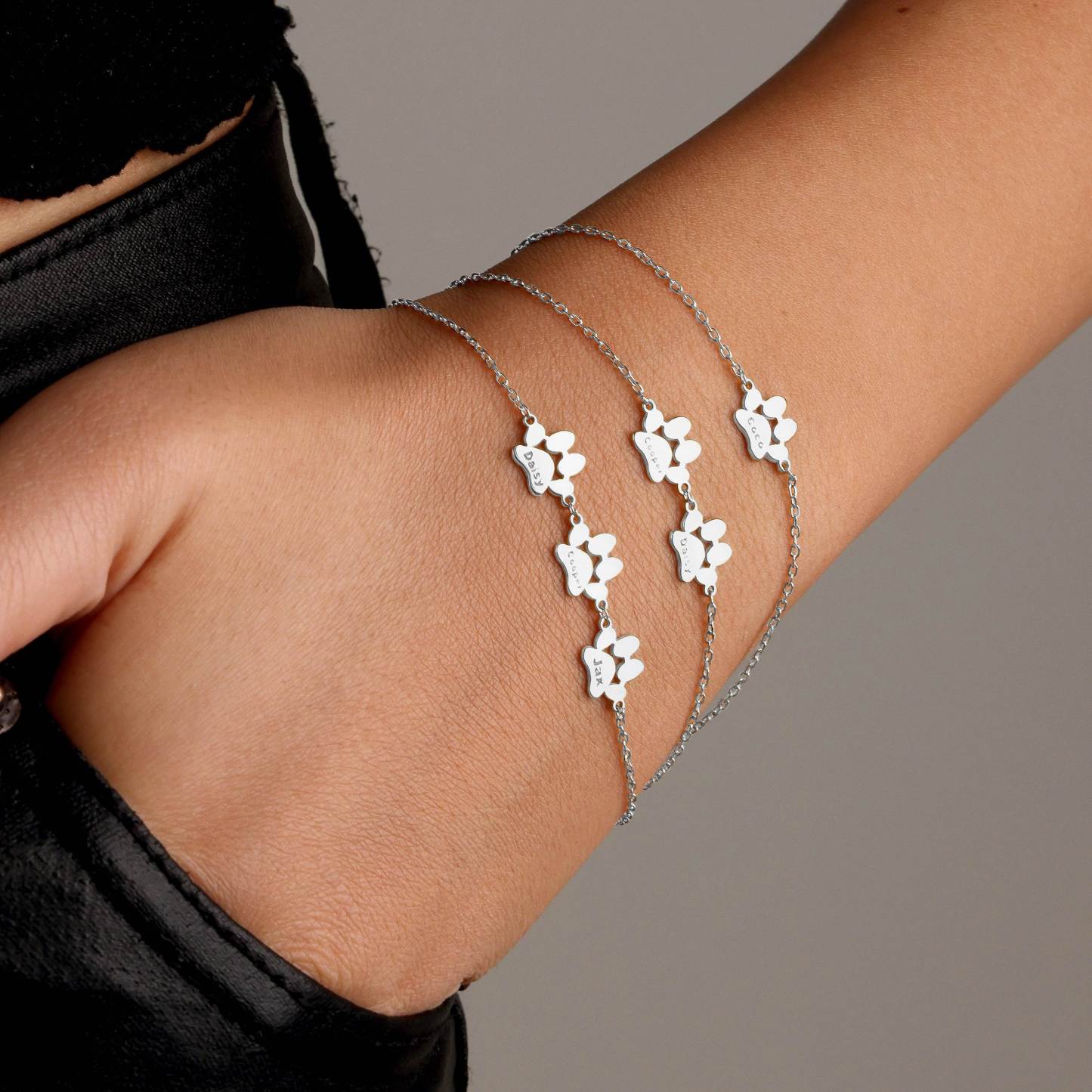 Collar con huella personalizado con el nombre de tu mascota - ¡Lleva a tu mejor amigo 24 horas al día contigo!