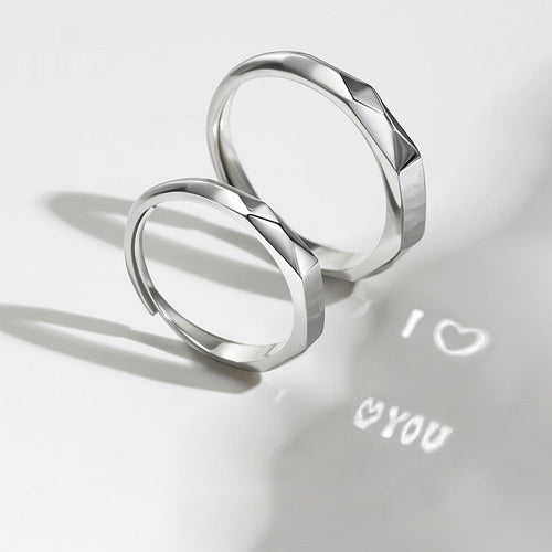 Anillos de reflexión de amor