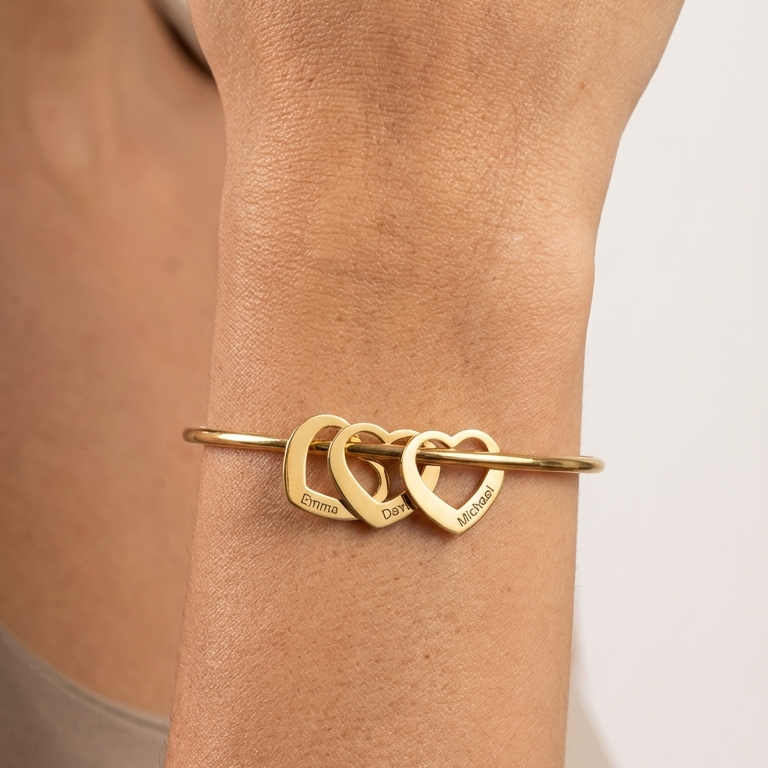 Bracelet « Cœur de Maman » – Vos Amours Toujours avec Vous (Jusqu'à 8 Prénoms)