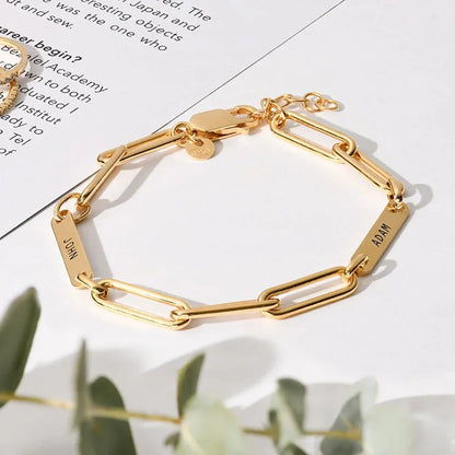 Bracelet « Cercle d'amour » – La famille unie dans chaque maillon (Personnalisable)