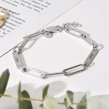 Bracelet « Cercle d'amour » – La famille unie dans chaque maillon (Personnalisable)