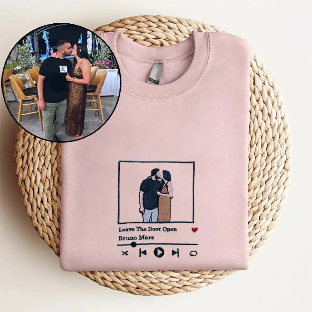T-shirt et Sweat-shirt Personnalisé avec Photo | Le Cadeau Idéal pour les Couples et les Familles