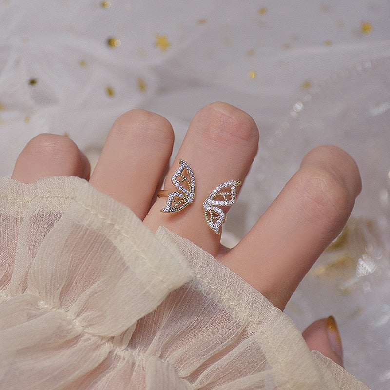 Anillo de Mariposa Ajustable - Bañado en Oro de 14K /