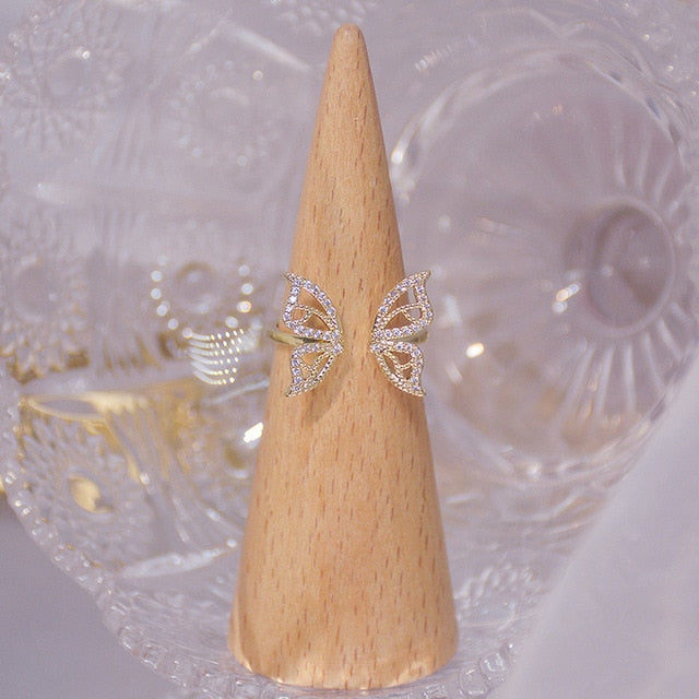 Anillo de Mariposa Ajustable - Bañado en Oro de 14K /