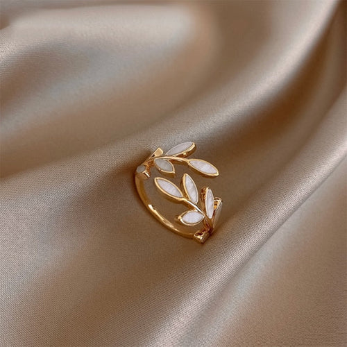 Anillo Hojas