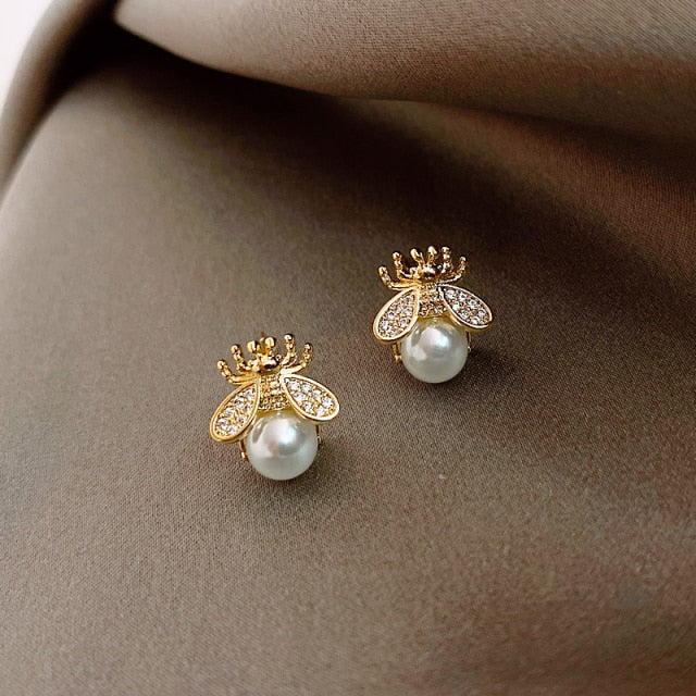 Pendientes de Abeja con Perla