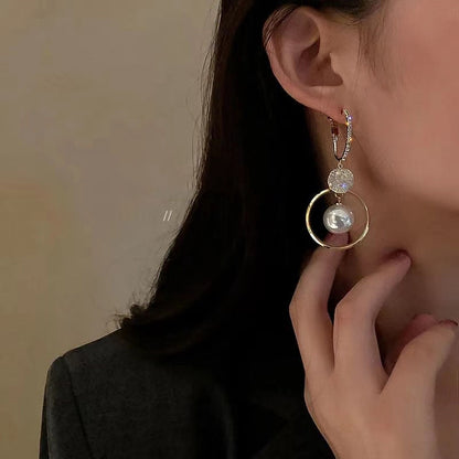 Aretes de perlas con circonitas
